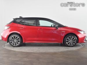 Toyota Corolla 1.8 Hybrid Luna Sport Hatchback - Image 3