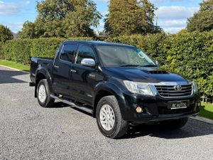 2016 Toyota Hilux 3.0 D-4D Invincible 5 Seat N1 - Image 2