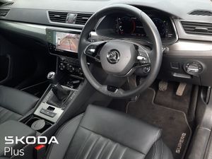 Skoda Superb  estate only 18 601kms style - Image 4