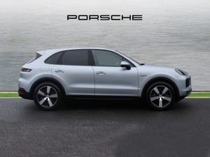 Porsche Cayenne E-hybrid Coupe - Image 4