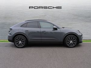Porsche Macan Electric - Image 3