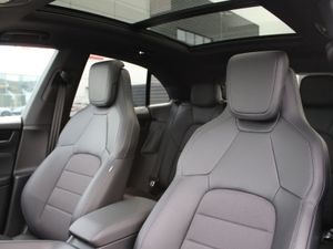 Porsche Macan Electric - Image 4