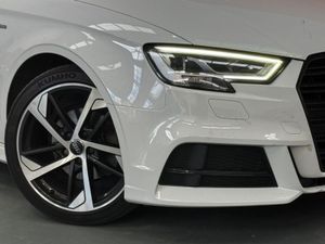 Audi A3 Limousine 1.5tfsi 150HP S Line 4DR  79 - Image 4
