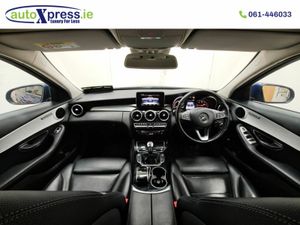 Mercedes-Benz C-Class C220 D Sport, Reversing came - Image 2