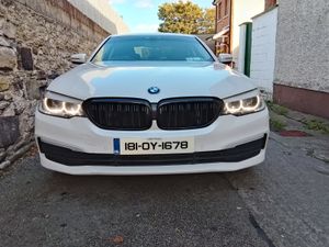 BMW 5-Series 2018 Hybrid - Image 2