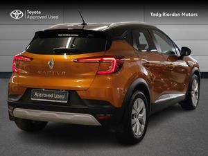 Renault Captur ICONIC TCE 100 MY19 5DR - Image 2