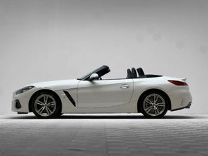 BMW Z4 20i M SPORT S DRIVE AUTO - Image 4