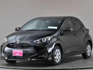 Toyota Yaris 1.0 Auto Petrol  reverse Cam park Se - Image 3