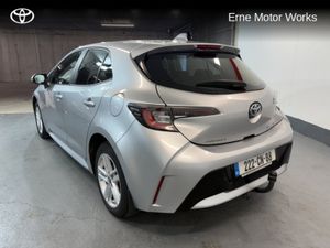 Toyota Corolla HYBRID LUNA H/B 4DR AUTO - Image 3