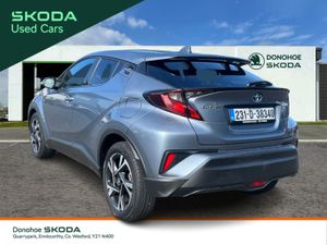 Toyota C-HR 1.8 Hybrid Sport - Image 4