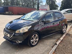 2013 Peugeot 208 ALLURE 1.4 diesel - Image 2