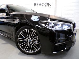 ONLY 31,000 MILES*BMW 530E M-SPORT*AMAZING ON FUEL - Image 3