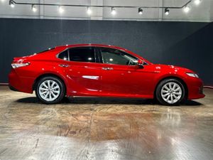Toyota Camry AUTOMATIC 2.5L HYBRID - CRUISE CONTRO - Image 3