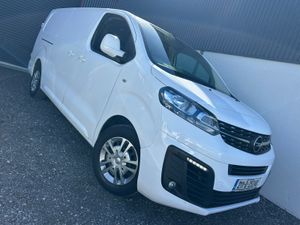 2021 Opel Vivaro , 2.0 with Air conditioning - Image 2