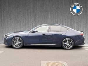 BMW 5 Series 530e M Sport Saloon - Image 4