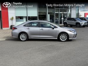 Toyota Corolla HYB LUNA SALOON - Image 3