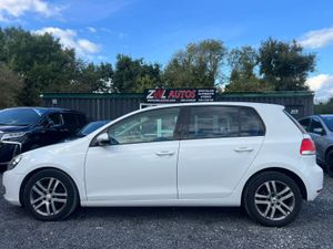 Volkswagen Golf 2010 - Image 4