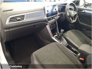 Volkswagen T-Roc Style Plus 75 1.0 TSI 116HP Sunr - Image 2