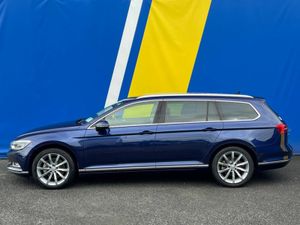 Volkswagen Passat VARIANT HIGHLINE 2.0 TDI AUTO // - Image 3