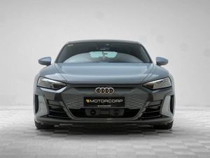 Audi e-tron GT 520HP QUATTRO - Image 2