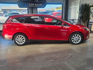 15 FORD FOCUS TITANIUM EDITION ESTATE - Image 4