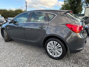 🔵 Opel Astra EXCITE 1.6 CDTI 110PS ECO 5DR - Image 2