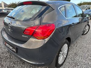 🔵 Opel Astra EXCITE 1.6 CDTI 110PS ECO 5DR - Image 4