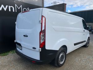 Custom 2.0tdci 105ps LWB // LOW MILEAGE // - Image 3