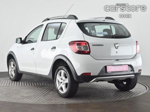 Dacia Sandero Stepway TCe 90 S S Stepway Alternat - Image 4