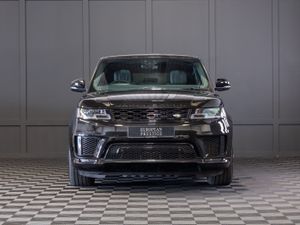 212 Range Rover Sport P400e HSE Dynamic Black - Image 2