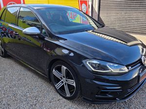 Volkswagen Golf R 2017 R-LINE 7.5 320BHP 2.0 DSG - Image 4