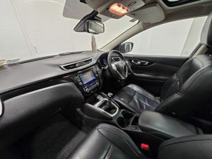 Nissan Qashqai 1.5 DCI Tekna Panoramic Sunroof, Re - Image 4
