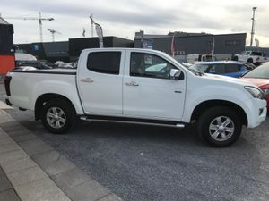 2016 Isuzu D-Max 2.5L Manual - Image 4