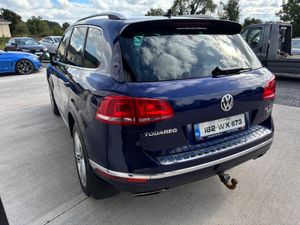 CREW CAB 2016 VOLKSWAGEN TOUAREG 3.0L AUTO - Image 4