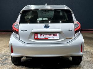 Toyota Aqua HYBRID 1.5L AUTOMATIC - AIR CONDITIONI - Image 4