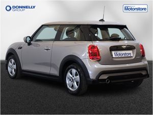 MINI HATCHBACK Cooper Classic - Image 3