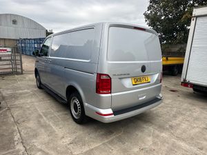 Volkswagen Transporter 2018 highline - Image 3