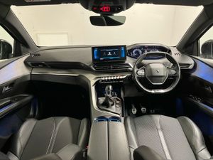 Peugeot 3008 GT Black Pack 1.5 Bluehdi 130BHP - R - Image 4