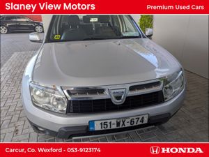 Dacia Duster SIGNATURE 1.5 DCI 110 4 4DR - Image 2
