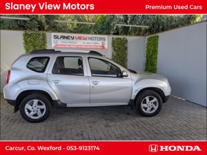 Dacia Duster SIGNATURE 1.5 DCI 110 4 4DR - Image 4