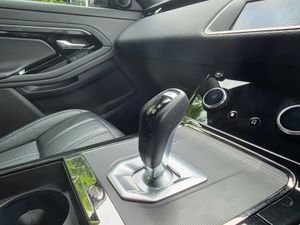 LAND ROVER RANGE ROVER EVOGUE P300 1.5  PETROL / H - Image 4