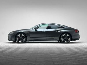 Audi e-tron GT GT VORSPRUNG 530HP QUATTRO - Image 4