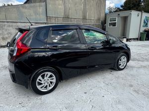 Honda Fit 2016 Hybrid Leather Pack - Image 4