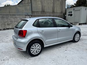 Volkswagen Polo 2015 Low Milege - Image 4