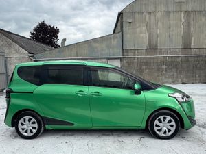 Toyota Sienta 2016 Hybrid 7 Seater - Image 3