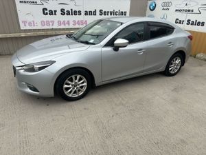 171 Mazda 3 2.2D Executive Low Miles - Image 2