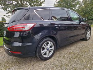 Ford S-Max Titanium 7 SEATS ,2YR WARRANTY, SUPERB - Image 4