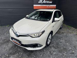 Toyota Auris 1.8 HYBRID AUTO 5DR - Image 3