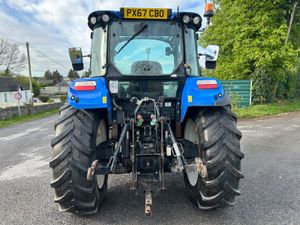 2017 New Holland T5-105 - Image 4