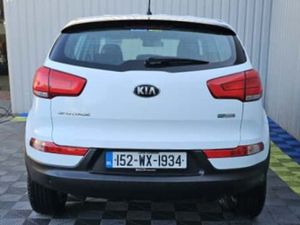 2015 KIA Sportage LX 1.7 CRDI - Image 4